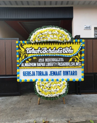 Papan Bunga Duka di Wek Iii