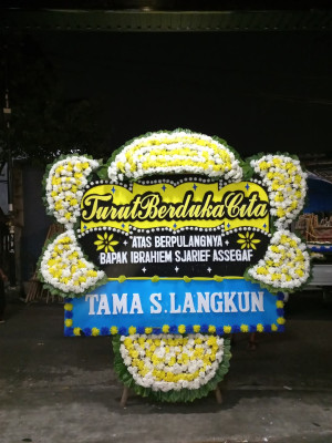 Papan Bunga Duka di Wek Iii